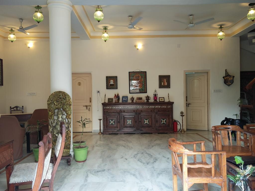 Hotel Pratap Bhawan Удайпур Екстер'єр фото